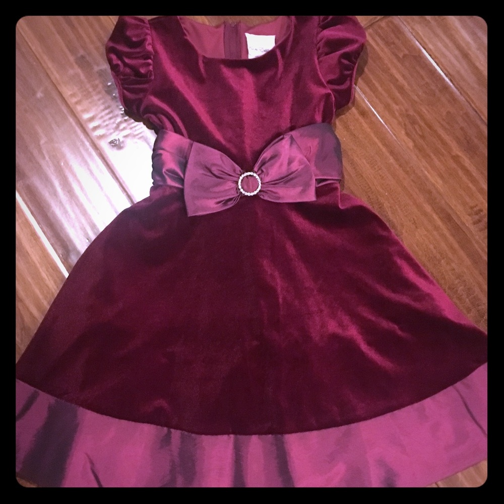 Formal girls dress - maroon / burgundy